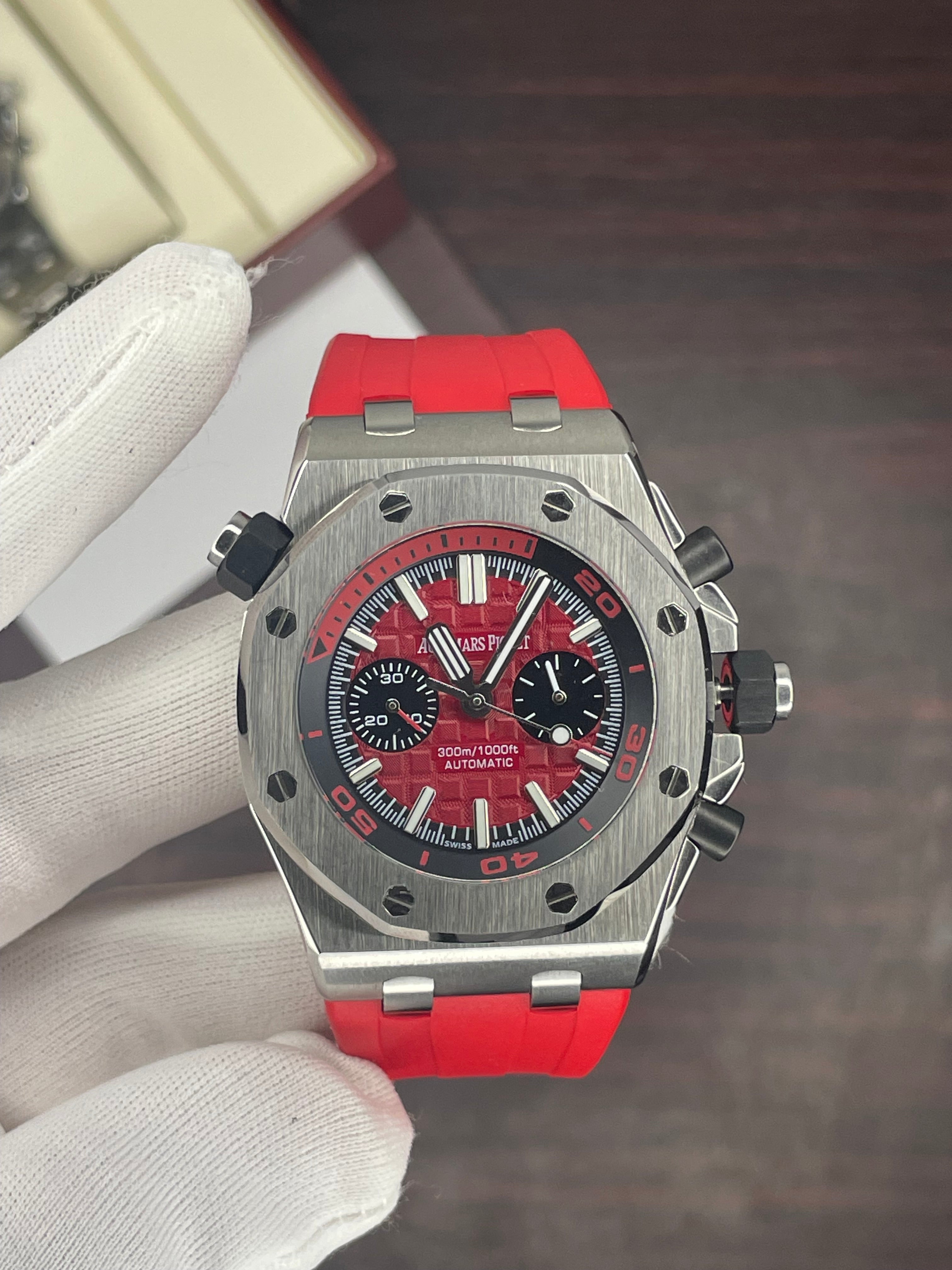 AP Royal OAK off share Rouge