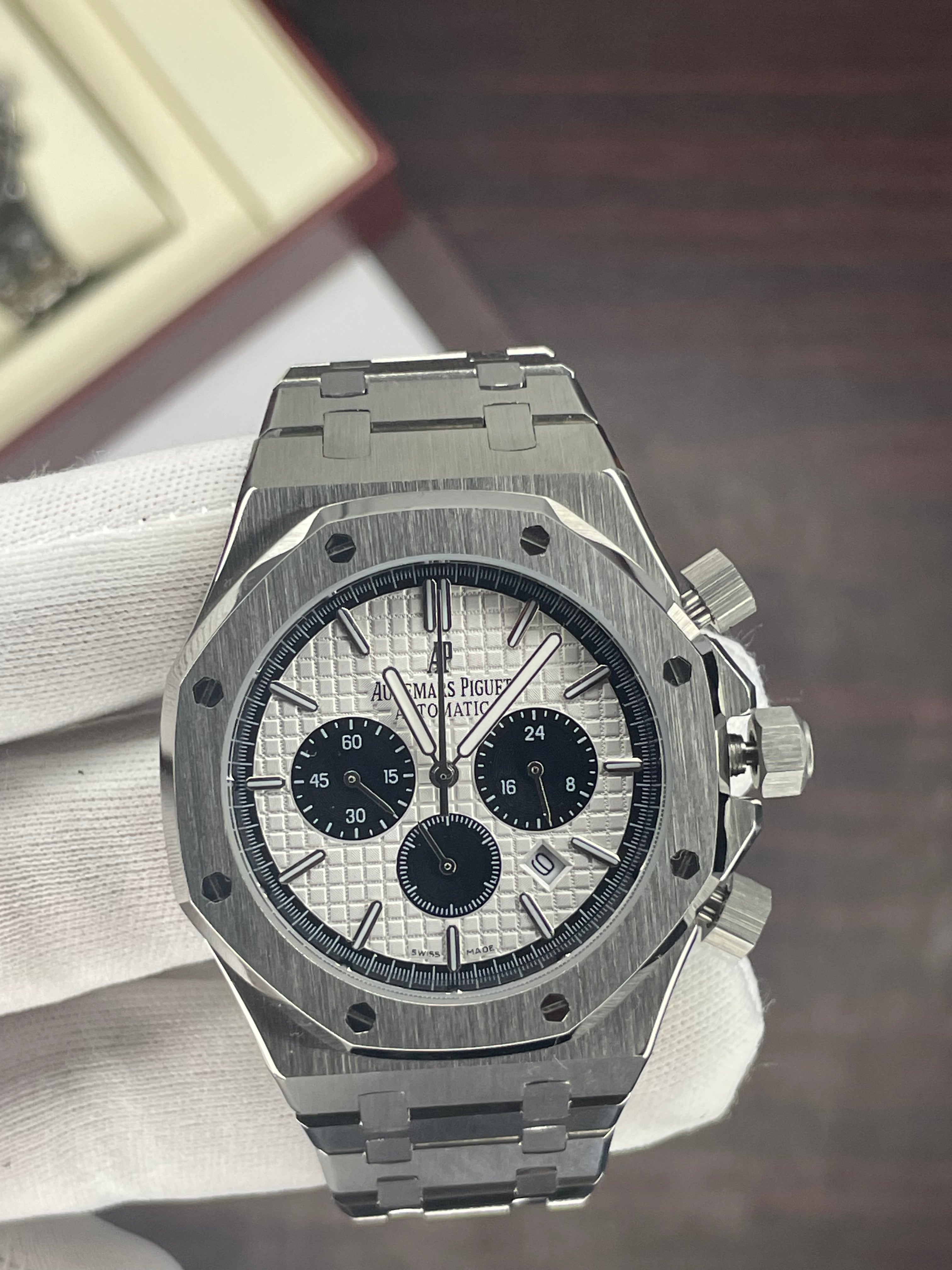 AP Royal OAK Panda